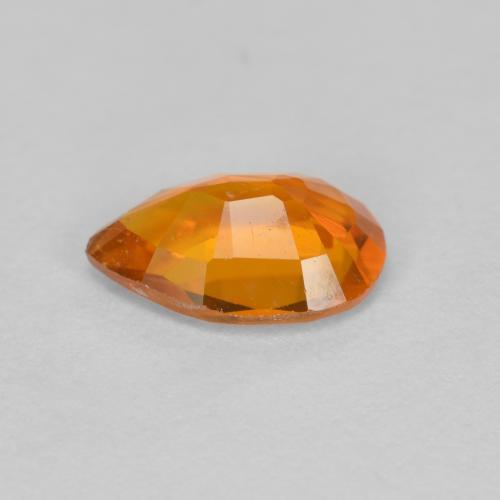 0,96 ctw natürlicher orangefarbener Clinohumit, Birnenform, SI