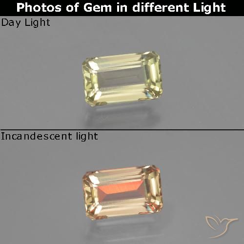 1.37ct Natürlicher hellgelb Farbwechselnder Diaspor, Smaragdschliff, VVS-VS