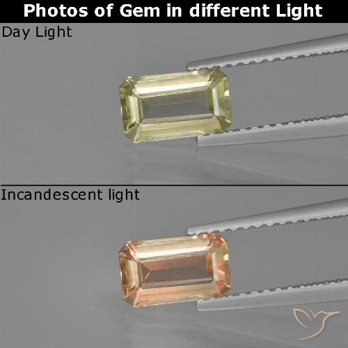 0.91ct Natürlicher Gelbes Beige Farbwechselnder Diaspor, Smaragdschliff, VVS-VS