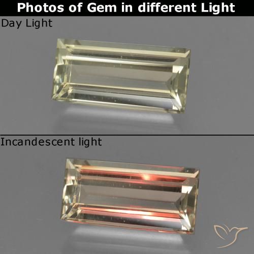 1.37ct Natürlicher Bräunliches Gelb Farbwechselnder Diaspor, Baguette, VVS-VS