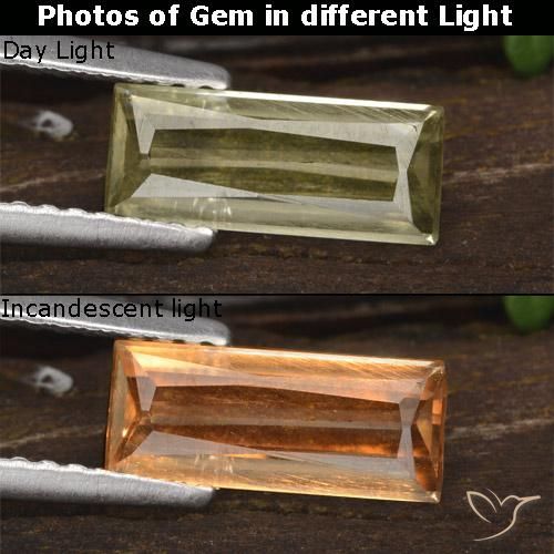1.05ct Natürlicher Sehr helles Gelb Farbwechselnder Diaspor, Baguette, VS