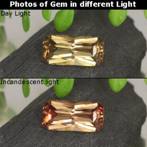 0,66 ctw natürlicher goldener Farbwechsel-Granat, Smaragdschliff, VVS-VS