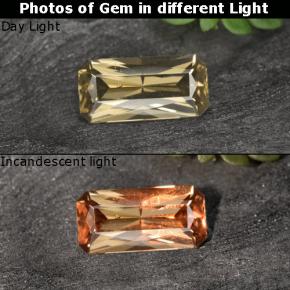 0,60 ctw natürlicher goldener Farbwechsel-Granat, Smaragdschliff, VVS-VS