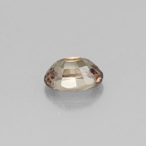 0,74 ctw natürlicher color-change Farbwechsel-Granat, Oval Schliff, VVS