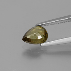 0,83 ctw natürlicher mehrfarbiger Farbwechsel-Granat, Birnenform, VS