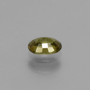 0,73 ctw natürlicher mehrfarbiger Farbwechsel-Granat, Oval Schliff, VS