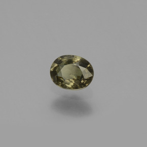 9,17 ctw natürlicher Grünlich-braun bis rot-rosa Farbwechselnder Granat, Oval Schliff, VS