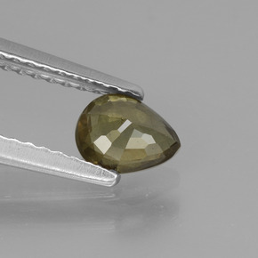 9,17 ctw natürlicher Grünlich-braun bis rot-rosa Farbwechselnder Granat, Birnenform, VS