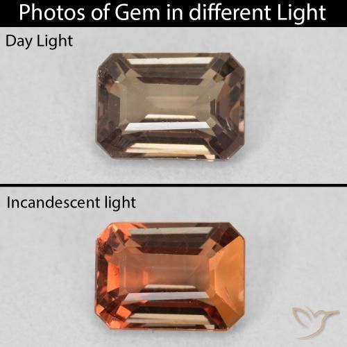 1.08ct Natürlicher dunkelbraun Farbwechselnder Granat, Smaragdschliff, VVS-VS