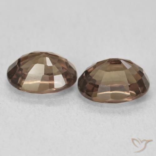 2.84 ct natürliche Mittelhellbraun Farbwechselnder Granat-Edelsteine, Oval, VVS-VS