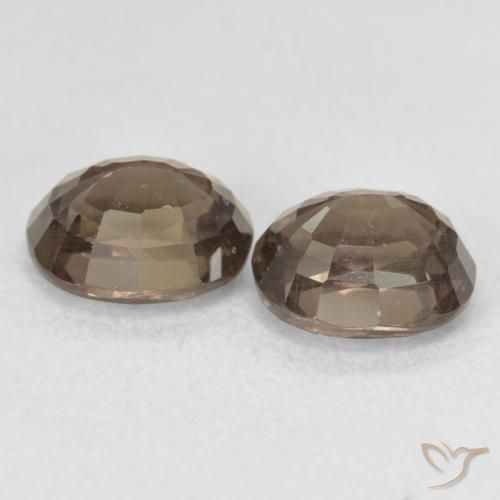 2.74 ct natürliche Mittelhellbraun Farbwechselnder Granat-Edelsteine, Oval, VS