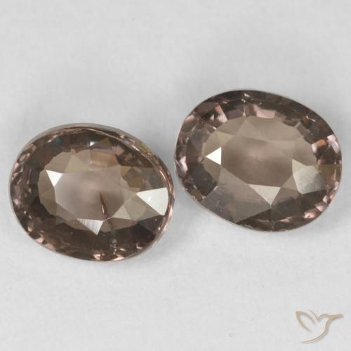 2.16 ct natürliche Mittelhellbraun Farbwechselnder Granat-Edelsteine, Oval, VS