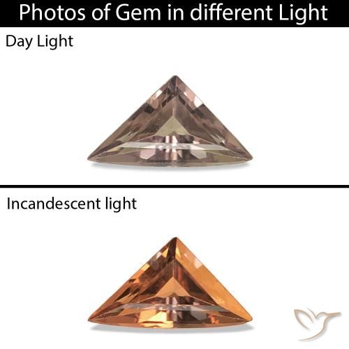 9,17 ctw natürlicher Mittelhellbraun Farbwechselnder Saphir, Ausgefallene Form, VVS