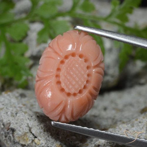 4.11ct Natürlicher Pfirsichrose Rosa Koralle, Blumen-Schliff, Lichtundurchlässig