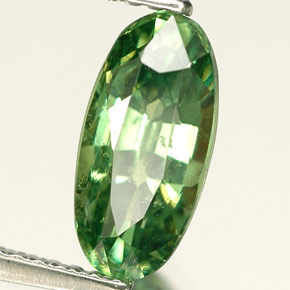 2,35 ctw natürlicher grüner Demantoid, Oval Schliff, VS