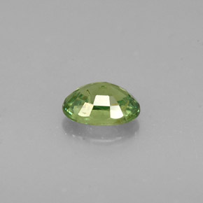 0,48 ctw natürlicher grüner Demantoid, Oval Schliff, VS-SI