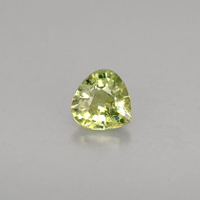 0,35 ctw natürlicher grüner Demantoid, Birnenform, VS