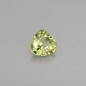 0,35 ctw natürlicher grüner Demantoid, Birnenform, VS