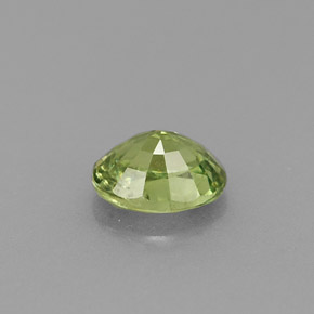 0,54 ctw natürlicher grüner Demantoid, Oval Schliff, VS-SI