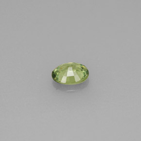 0,28 ctw natürlicher grüner Demantoid, Oval Schliff, VVS
