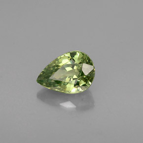 0,58 ctw natürlicher grüner Demantoid, Birnenform, VVS-VS