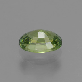 0,66 ctw natürlicher grüner Demantoid, Oval Schliff, VS