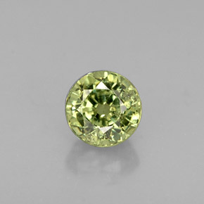 0,58 ctw natürlicher grüner Demantoid, Rundschliff, VS