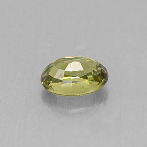 0,70 ctw natürlicher grüner Demantoid, Oval Schliff, VVS-VS