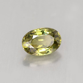 0,68 ctw natürlicher grüner Demantoid, Oval Schliff, VVS-VS