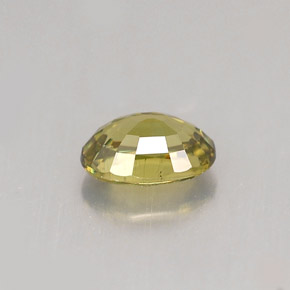 0,68 ctw natürlicher grüner Demantoid, Oval Schliff, VVS-VS