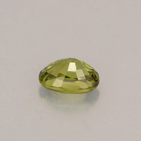 0,63 ctw natürlicher grüner Demantoid, Oval Schliff, VS