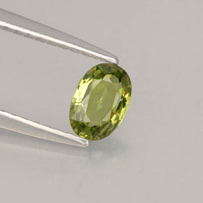 0,45 ctw natürlicher grüner Demantoid, Oval Schliff, VVS-VS