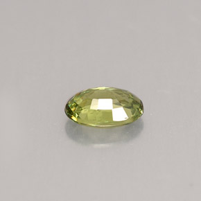 0,59 ctw natürlicher grüner Demantoid, Oval Schliff, VS