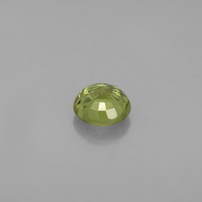 0,61 ctw natürlicher grüner Demantoid, Rundschliff, VVS-VS