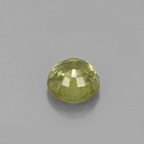 0,64 ctw natürlicher grüner Demantoid, Rundschliff, VS