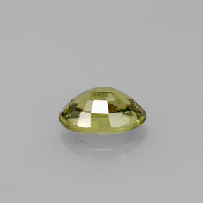 0,68 ctw natürlicher grüner Demantoid, Oval Schliff, VS