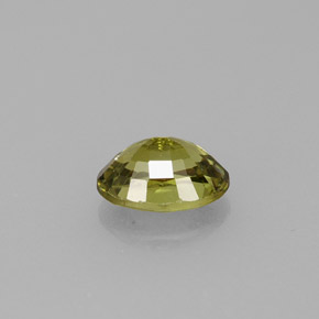 0,65 ctw natürlicher grüner Demantoid, Oval Schliff, VVS-VS