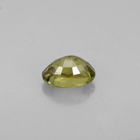 0,71 ctw natürlicher grüner Demantoid, Oval Schliff, VS