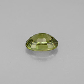 0,66 ctw natürlicher grüner Demantoid, Oval Schliff, VVS-VS