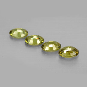 2,45 ct natürliche grüner Demantoid-Edelsteine, Oval Schliff, VVS-VS