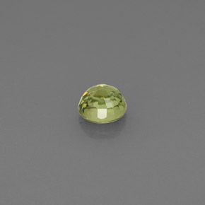 0,38 ctw natürlicher grüner Demantoid, Rundschliff, VS