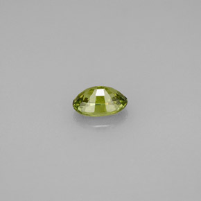0,65 ctw natürlicher grüner Demantoid, Oval Schliff, VS