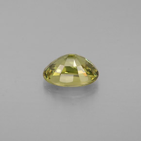 0,68 ctw natürlicher grüner Demantoid, Oval Schliff, VS