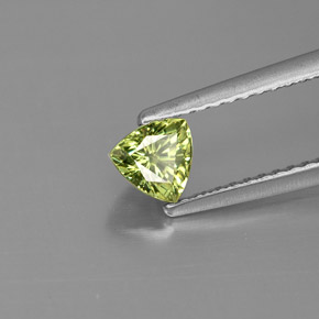 0,55 ctw natürlicher grüner Demantoid, Trillion, VS