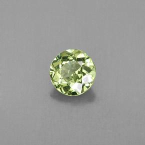 0,47 ctw natürlicher grüner Demantoid, Rundschliff, VVS-VS