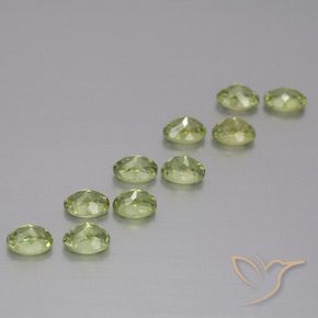 2.14 ct natürliche Olivgrün Demantoider Granat-Edelsteine, Oval, VS