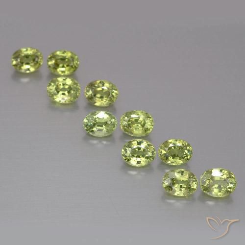 2.66ctw Natürlicher Medium Light Green Demantoider Granat, Oval, VS