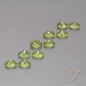 2.08 ct natürliche Warmes Erdgrün Demantoider Granat-Edelsteine, Oval, VS