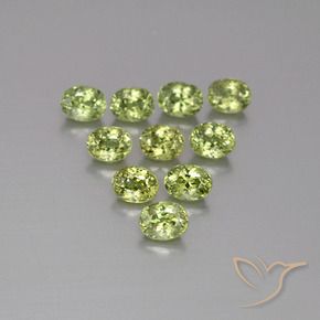 2.84 ct natürliche Medium Light Green Demantoider Granat-Edelsteine, Oval, VS
