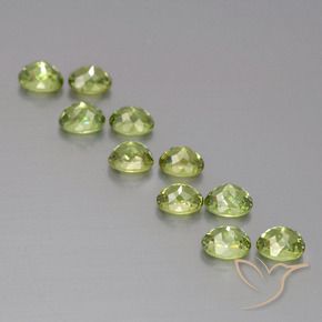 2.84 ct natürliche Medium Light Green Demantoider Granat-Edelsteine, Oval, VS